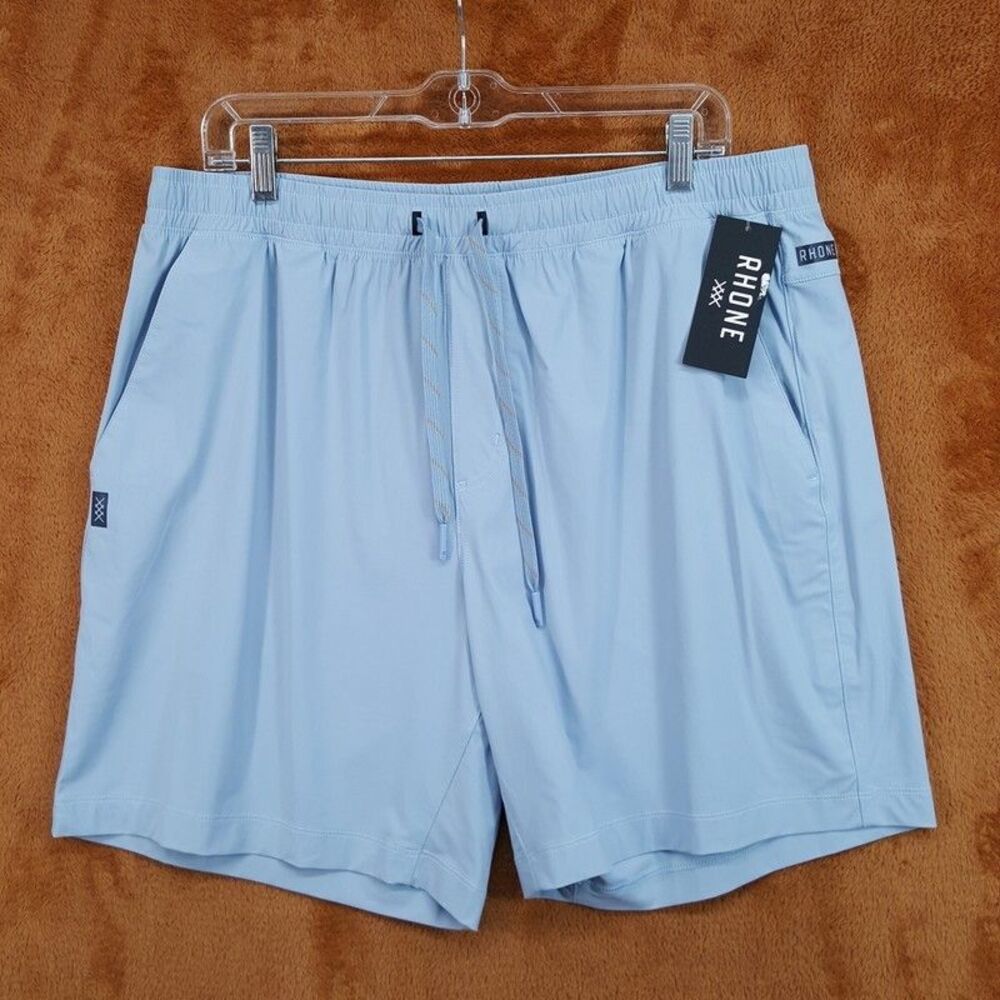 RHONE Shorts Mens Small Blue Unlined Pursuit Shorts 7" Stretch Performance